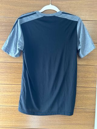 Camiseta Adidas hombre negra y gris