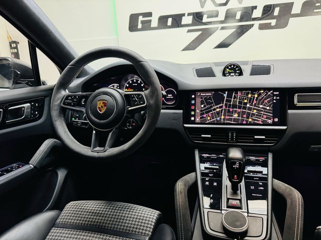 Porsche Cayenne Coupe E Hybrid