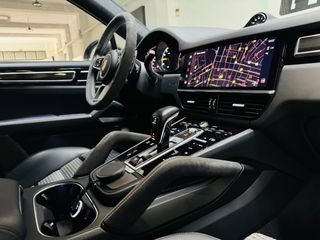 Porsche Cayenne Coupe E Hybrid