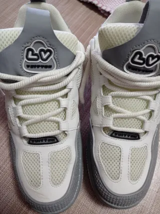 Scarpe Louis Vuitton (reps) N.44 Grigie Bianche