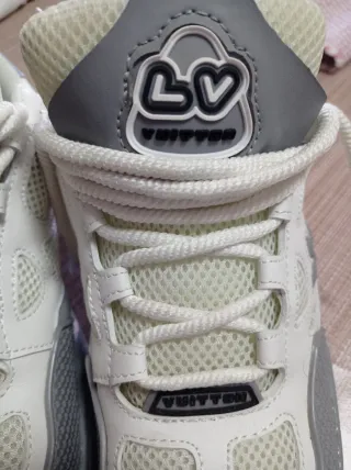 Scarpe Louis Vuitton (reps) N.44 Grigie Bianche