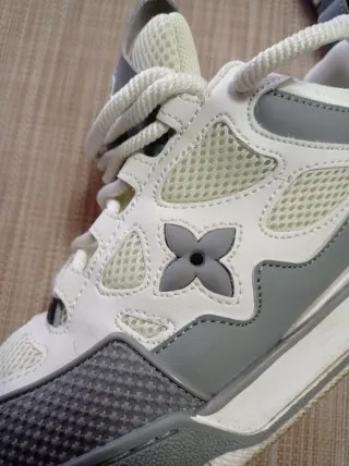 Scarpe Louis Vuitton (reps) N.44 Grigie Bianche