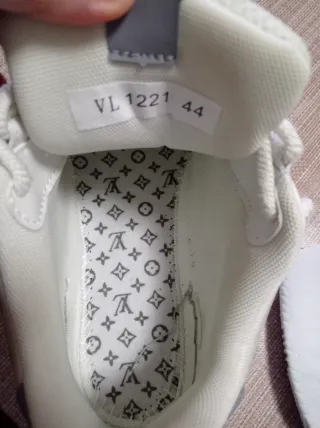 Scarpe Louis Vuitton (reps) N.44 Grigie Bianche