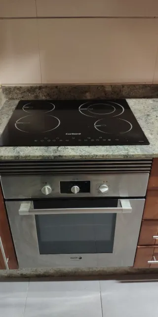 Cocina completa madera y granito