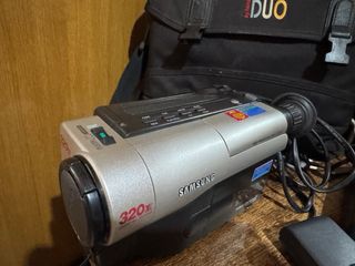 Videocámara Samsung Digital Zoom 320x