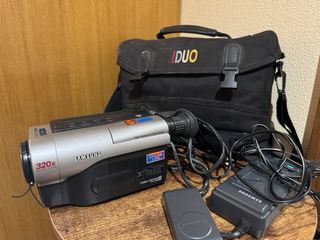 Videocámara Samsung Digital Zoom 320x