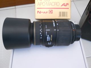 obbiettivo Sigma 70-300mm F4-5.6 APO MACRO N-AF D