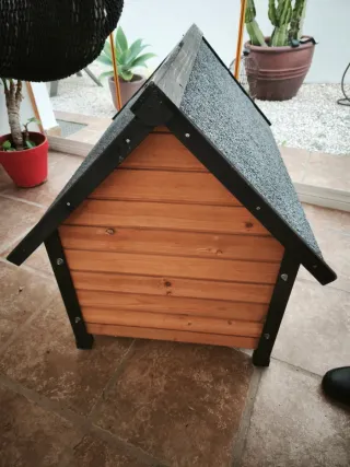 Caseta exterior madera perros
