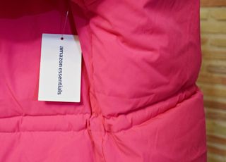 CHAQUETA ACOLCHADA CON CAPUCHA TALLA XXL