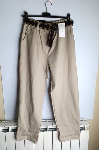 Pantalón beige elegante con cinturón Talla 3XL