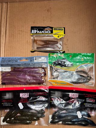 Lote señuelos pesca Biwaa, Missile Baits, etc.