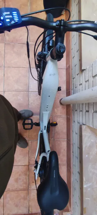Bicicleta eléctrica paseo <500km