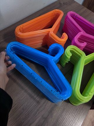 Pack 90 Perchas Infantiles