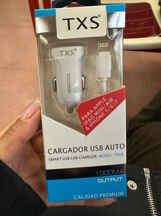 Caricatore auto TXS USB per iPhone 1000mA