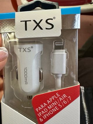 Caricatore auto TXS USB per iPhone 1000mA