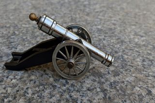 Modellino Cannone Metallo Vintage GP 382