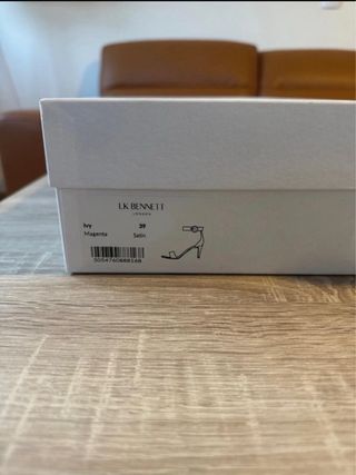 Nuove cinture LK Bennett viola