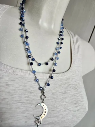Collana con ciondolo a luna