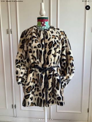 Chaquetón estampado leopardo