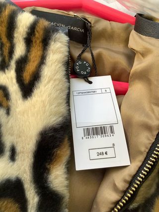 Chaquetón estampado leopardo