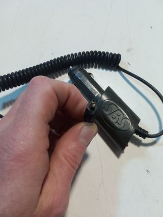 Caricabatterie auto SBS spina accendisigari cavo