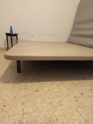 Canapé de tela y metal beige/gris