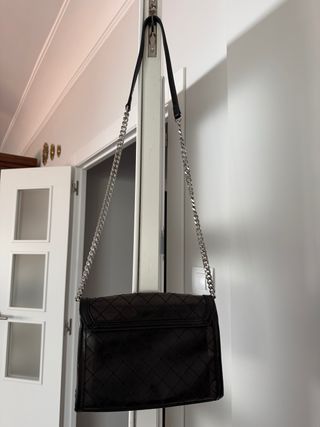 Bolso de hombro Zara negro
