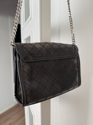 Bolso de hombro Zara negro