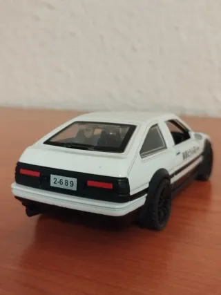 TOYOTA AE86 INITIAL D