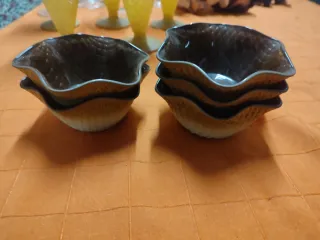 Copas y platos de helado