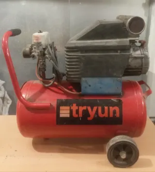 Compresor de aire Tryun 24 Litros