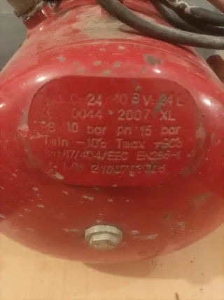 Compresor de aire Tryun 24 Litros