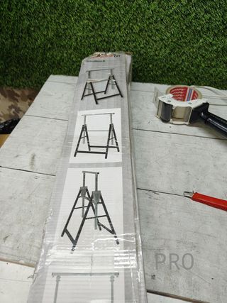 Soporte de metal de hasta 200kg - Meister