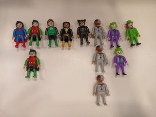 Playmobil Kinder Figuras DC Comics