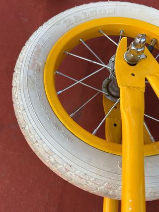 Bicicleta infantil marca Biciclasica de hierro