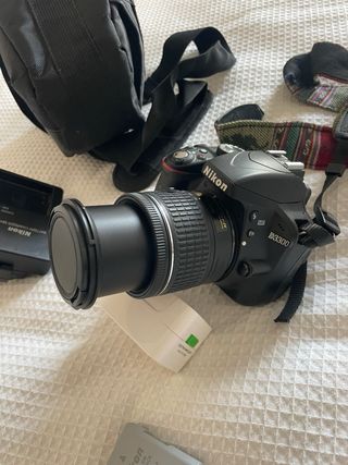 Cámara Nikon D3300 + Objetivo 18-55mm