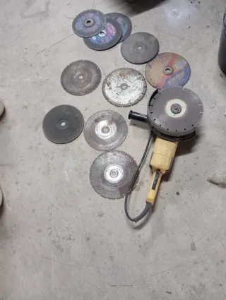 Radial Dewalt Grande