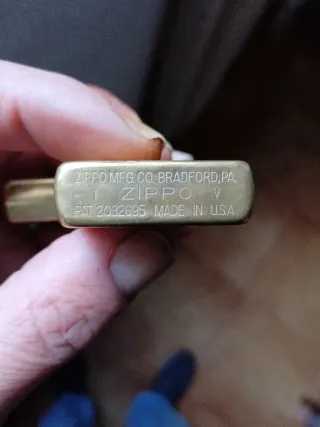 Encendedor Zippo de queroseno