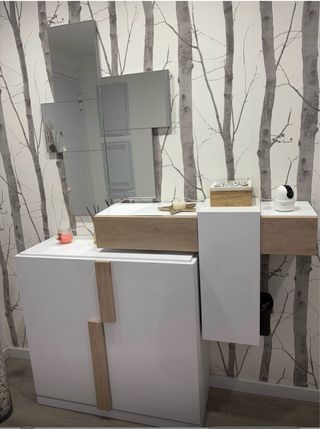 Recibidor moderno blanco y madera