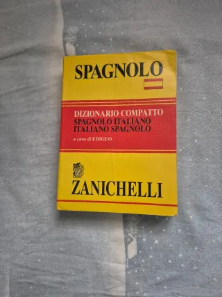 Spagnolo. Dizionario compatto spagnolo-italiano...