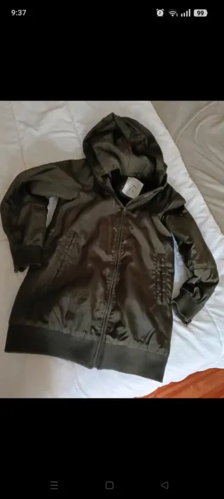 Chaqueta Pull&Bear verde militar Talla S