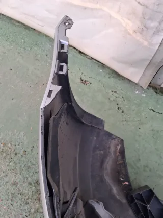 Paragolpes Seat León Plata