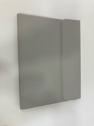 Funda iPad 11 con Teclado Bluetooth Gris