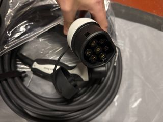 Cable Carga Mercedes-Benz Vehículo Eléctrico