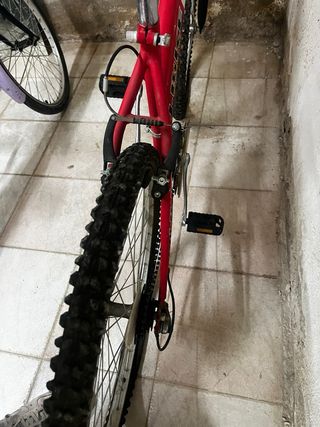 Bicicleta J-Bike Roja y Blanca