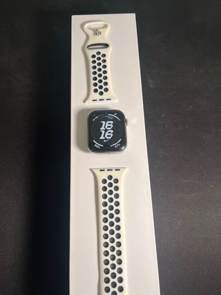 Apple Watch Serie 8 45mm | Acero Inoxidable | 86%
