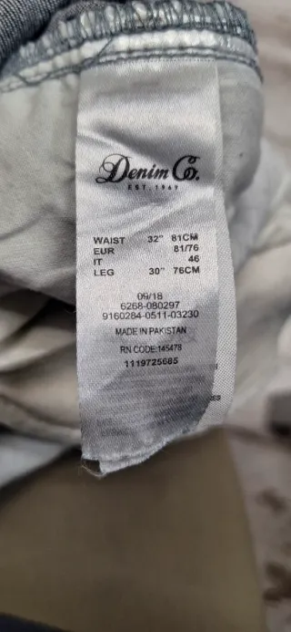 Pantalones vaqueros azul marino