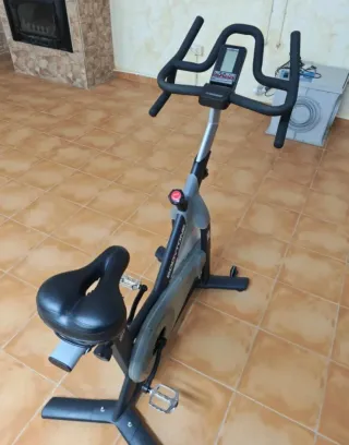 Bici Estática Bodytone Ds25
