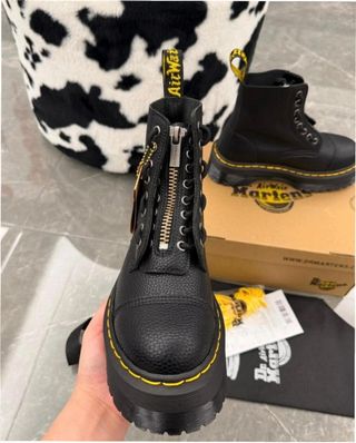 Botas Dr. Martens Talla 40 Negras
