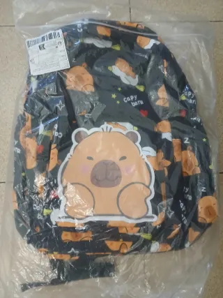 Mochila Capybara Nueva